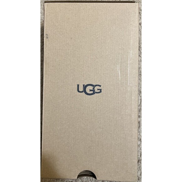 Size 6 UGG Ansley Women's Slipper Suede Light Grey - Picture 4 of 10